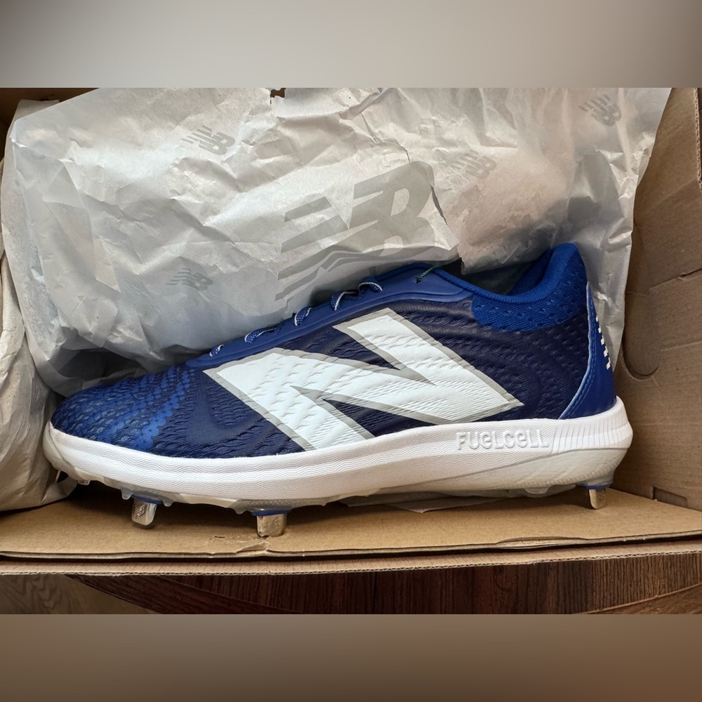 New balance fuelcell 4040 v7 low metal